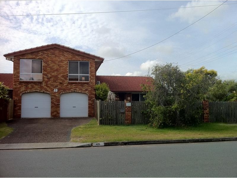 2/49 Markham Avenue, Runaway Bay QLD 4216