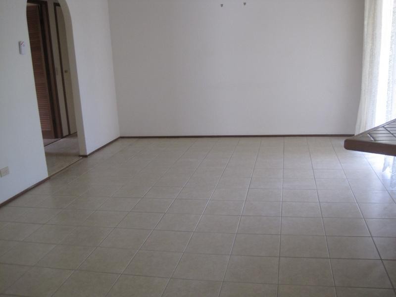 9 Sundown Drive, Paradise Point QLD 4216