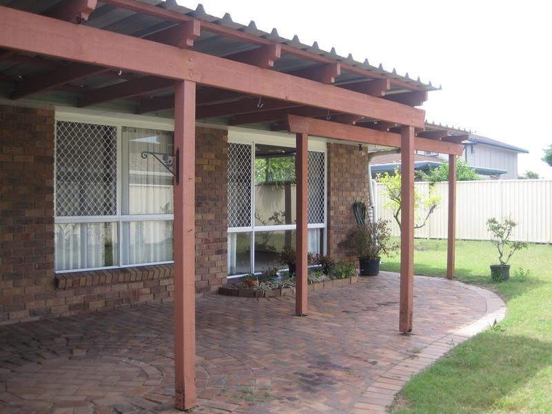 9 Sundown Drive, Paradise Point QLD 4216