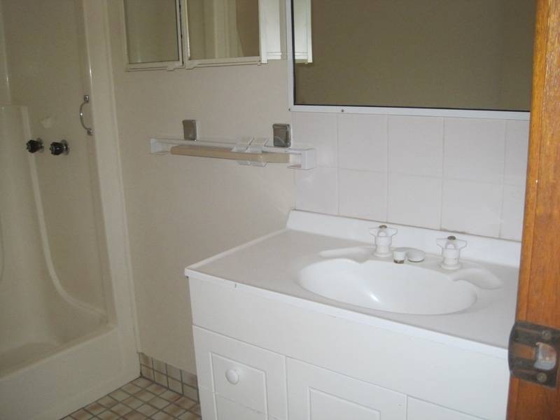 6/36 Government Road, Labrador QLD 4215