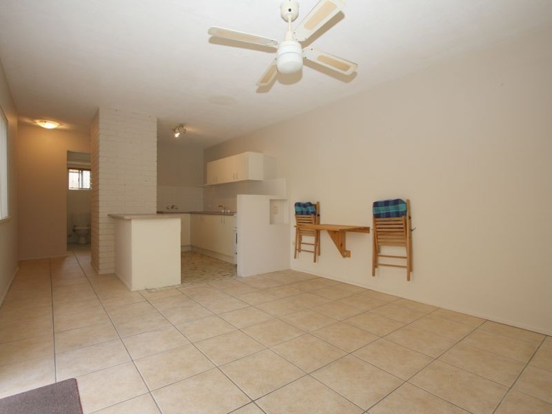 1/8 Nankeen Avenue, Paradise Point QLD 4216