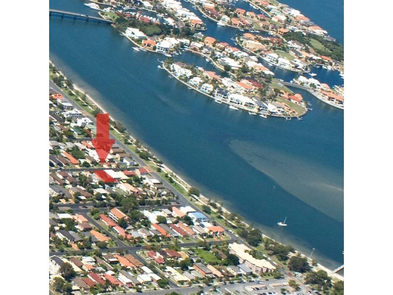 1/8 Nankeen Avenue, Paradise Point QLD 4216