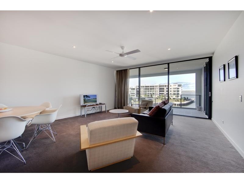 4405/323 Bayview Street, Hollywell QLD 4216