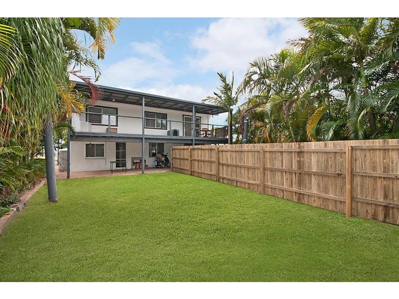 163 Paradise Parade, Paradise Point QLD 4216