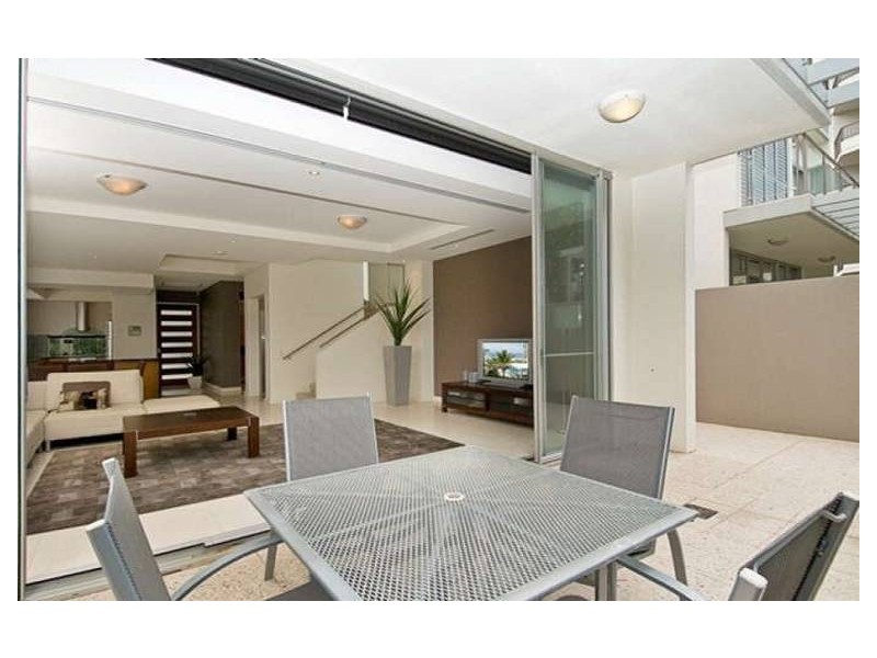 5 Broadbeach Boulevard, Broadbeach QLD 4218