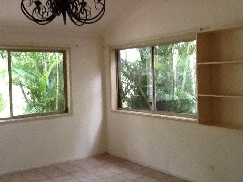 56 Tallai Road, Tallai QLD 4213