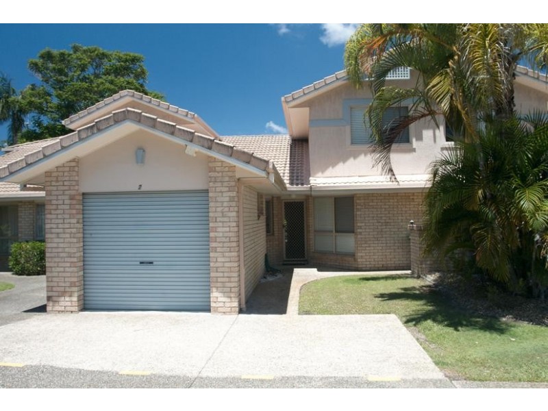 2/264 Oxley Drive, Coombabah QLD 4216