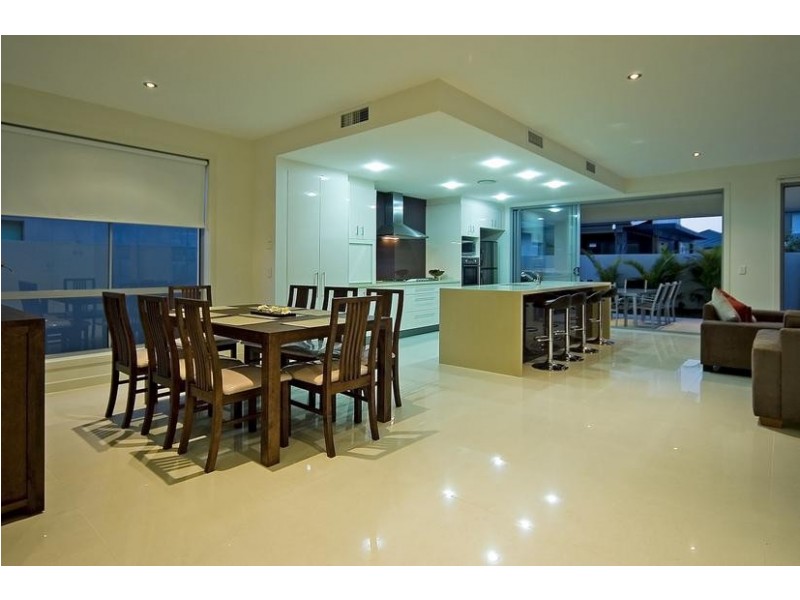 7 Palladium Boulevard, Hope Island QLD 4212