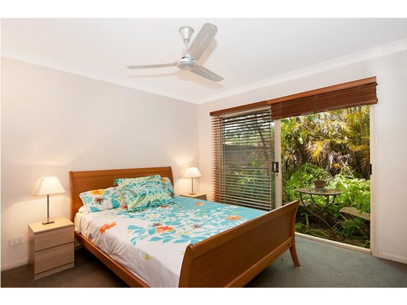 4/423 Oxley Drive, Runaway Bay QLD 4216