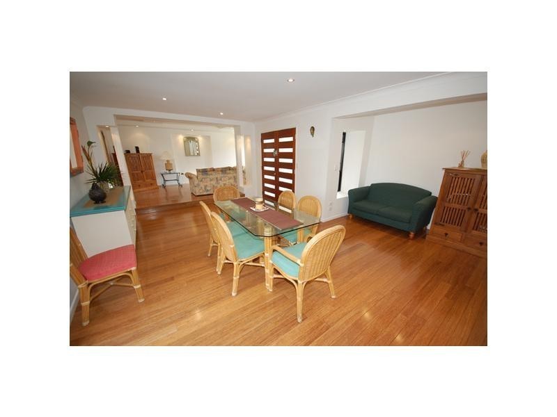 141 Benowa Road, Benowa QLD 4217