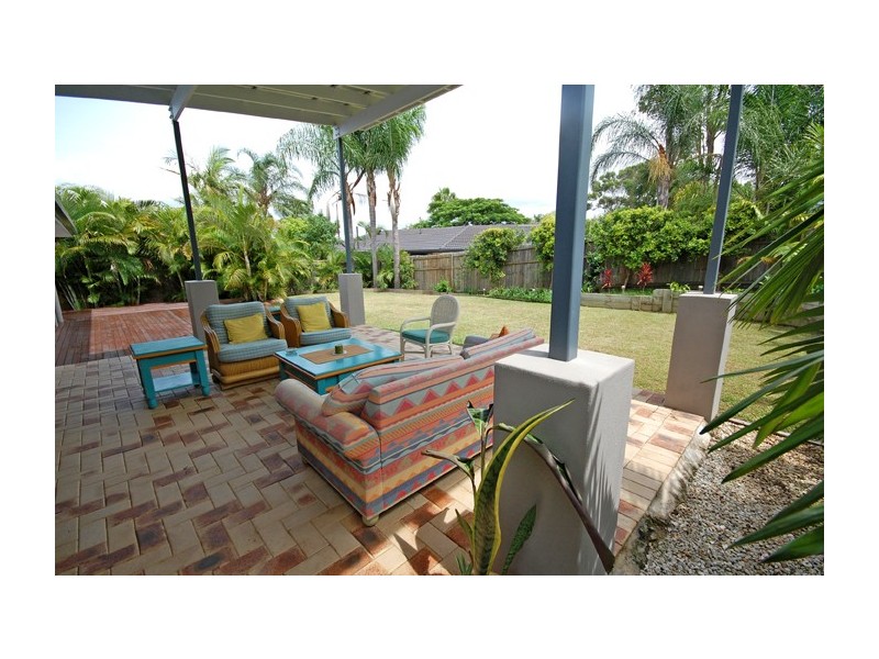 141 Benowa Road, Benowa QLD 4217