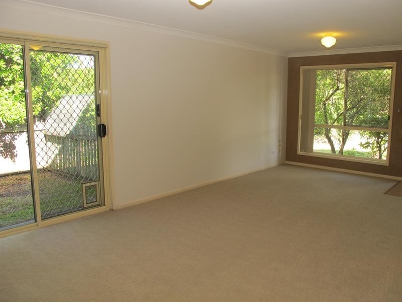 2/9 Crystal Reef Drive, Coombabah QLD 4216