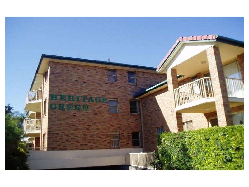 11/35 Huth Street, Labrador QLD 4215