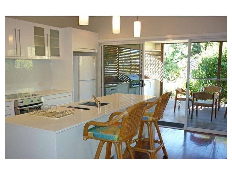 2/193 Scarborough Street, Southport QLD 4215