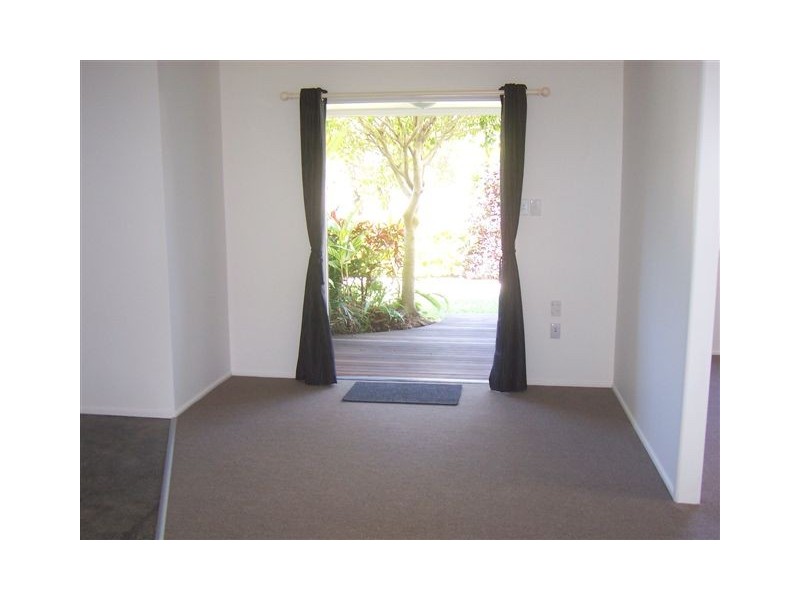 1/7 Jasmine Avenue, Hollywell QLD 4216