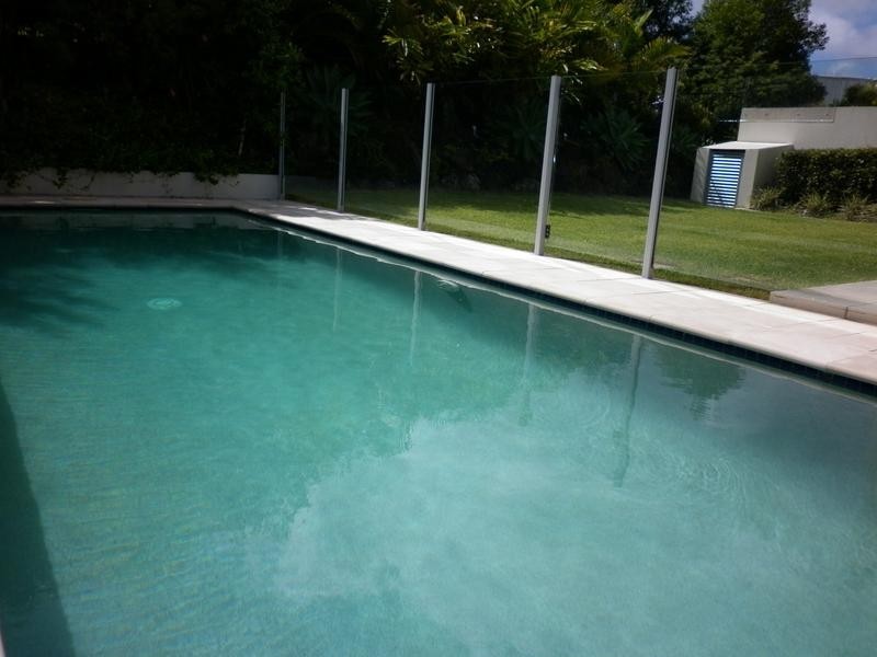 1/5021 Riverwood Place, Benowa QLD 4217