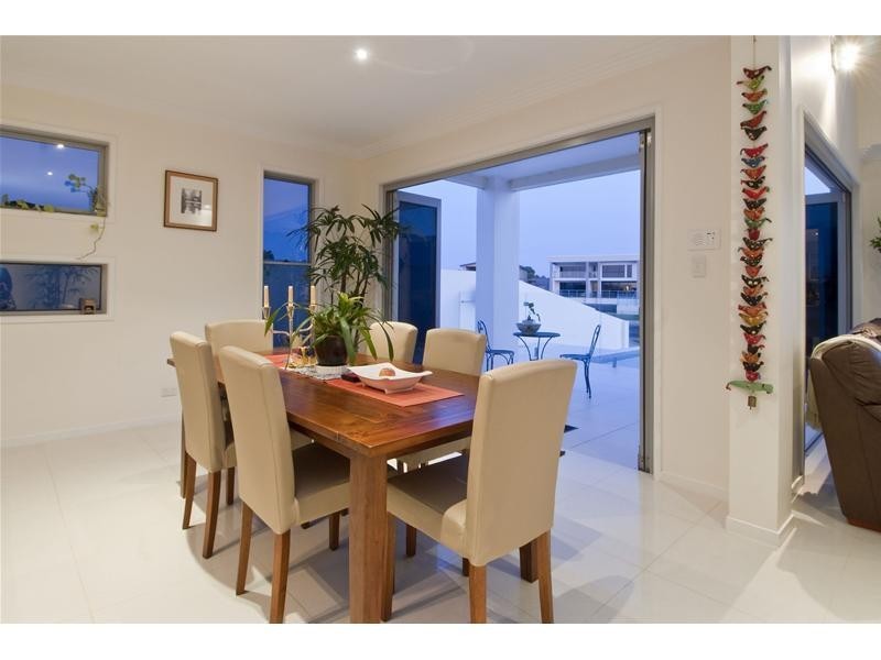 59 Southaven Drive, Helensvale QLD 4212