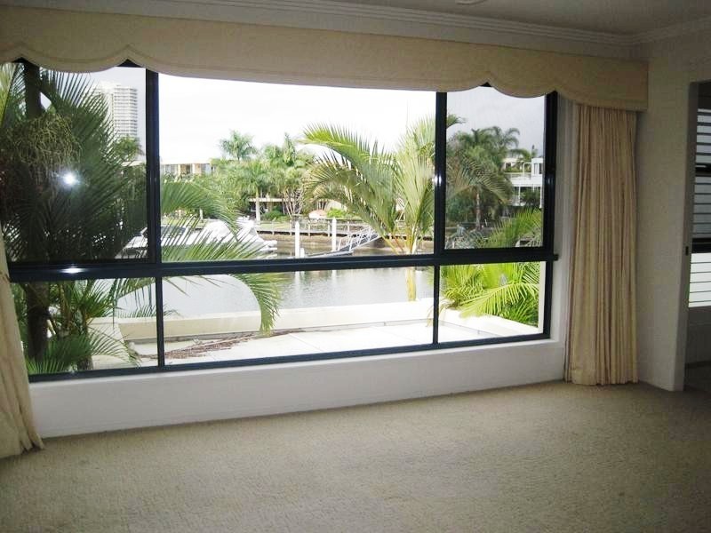 11/101 Morala Avenue, Runaway Bay QLD 4216