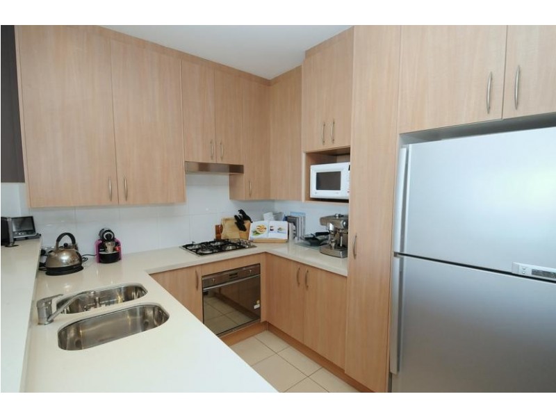 405/3 Como Crescent, Southport QLD 4215