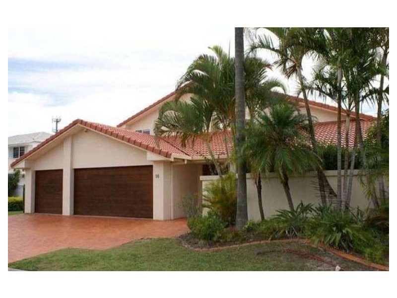 10/131 Morala Avenue, Runaway Bay QLD 4216