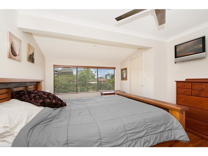 5 Lotus Avenue, Hollywell QLD 4216