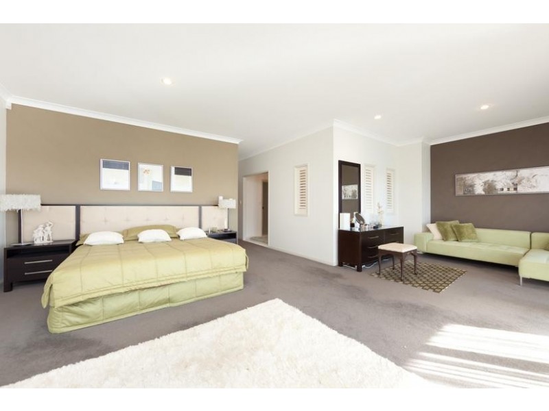 2/56A Back Street, Biggera Waters QLD 4216