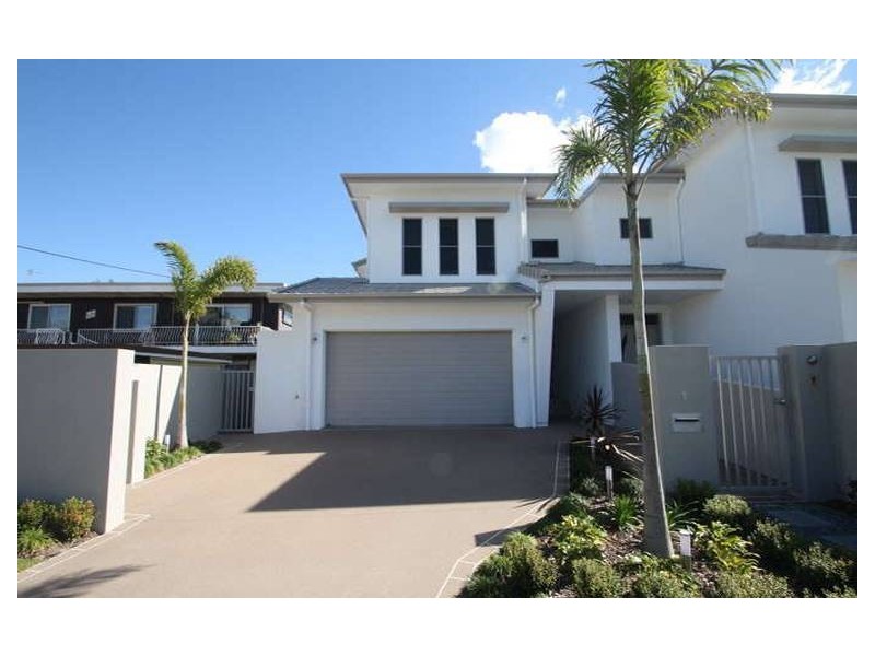 13 Havana Key, Broadbeach QLD 4218