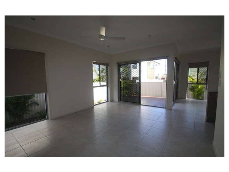 13 Havana Key, Broadbeach QLD 4218