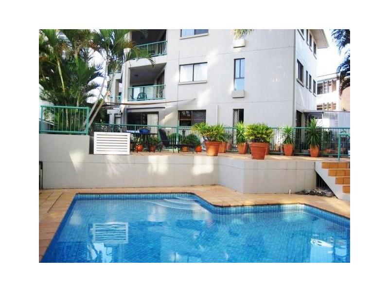 5 Old Burleigh Road, Surfers Paradise QLD 4217