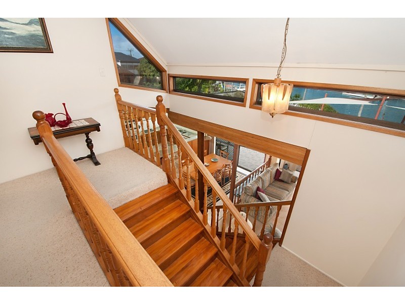 4 Matthew Flinders Drive, Hollywell QLD 4216