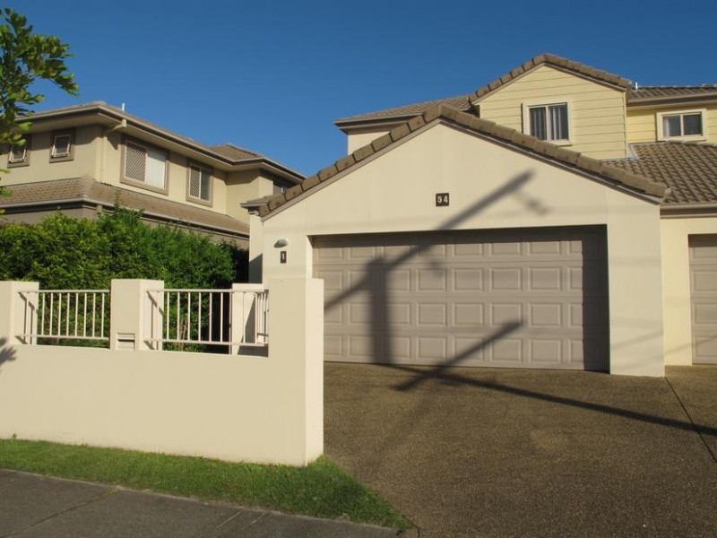 1/54 Bayview Street, Runaway Bay QLD 4216
