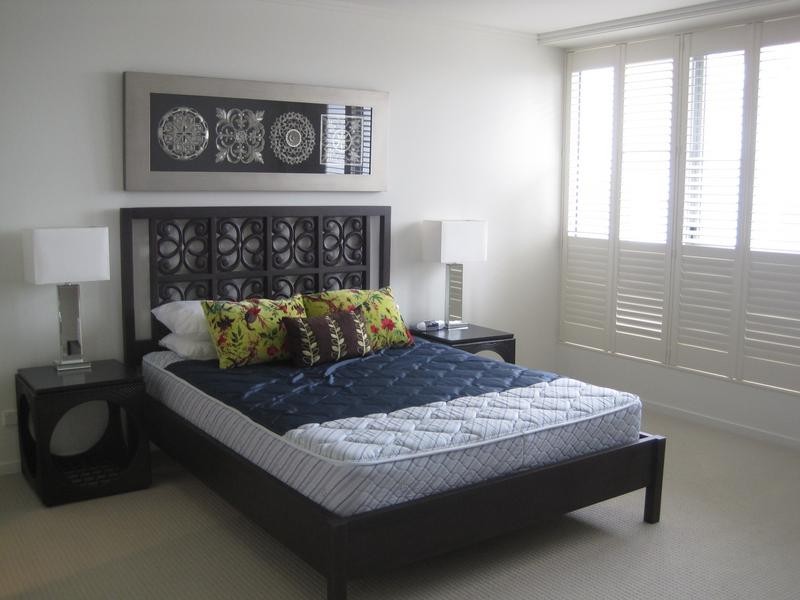 120 Surf Parade, Broadbeach QLD 4218