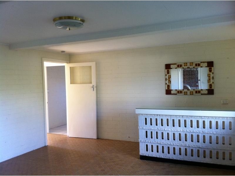 40 Karina Crescent, Broadbeach Waters QLD 4218