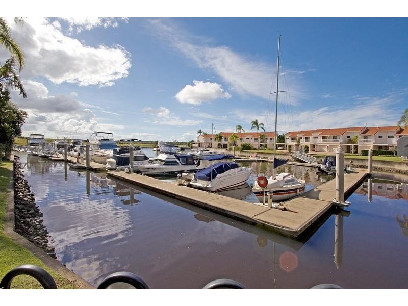28/81 Boykambil Esplande North, Hope Island QLD 4212