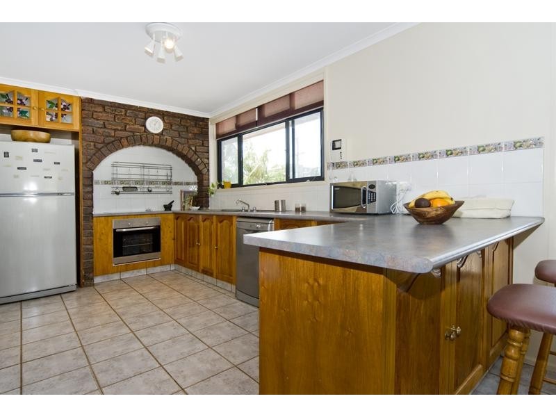 17 Magnolia Avenue, Hollywell QLD 4216