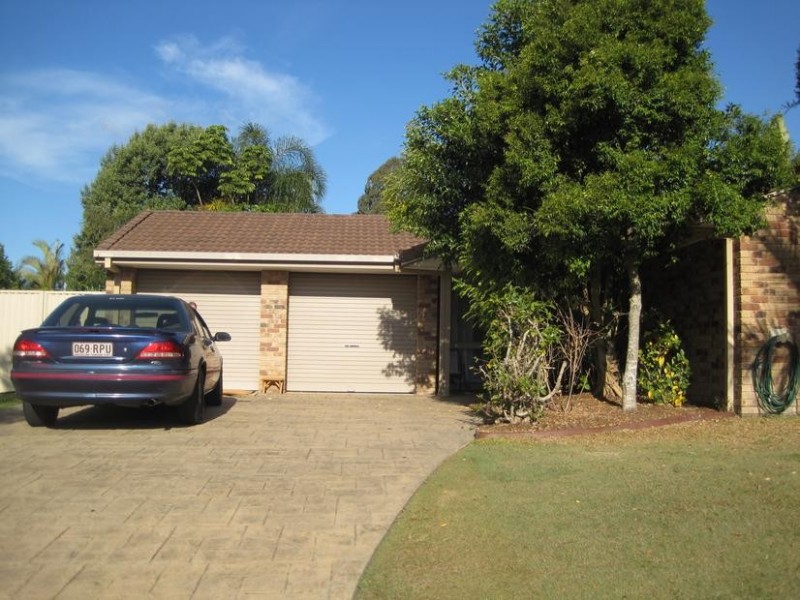 6 Menzies Close, Arundel QLD 4214
