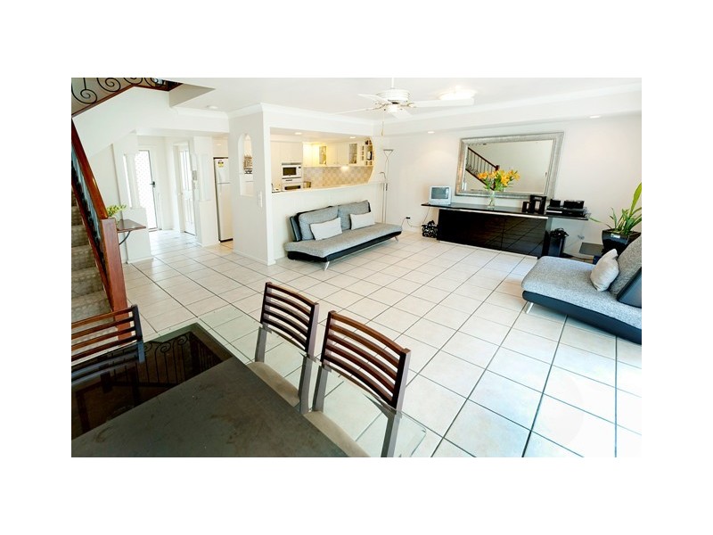 53/60 Caseys Road, Hope Island QLD 4212