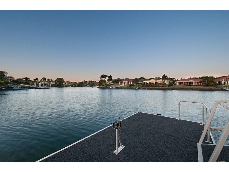 1077 Killymoon Drive, Hope Island QLD 4212