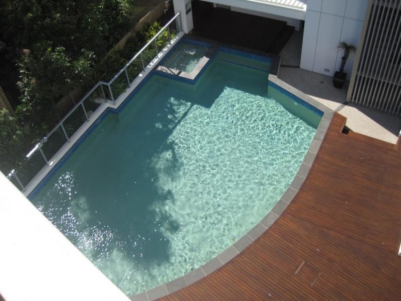 120 Surf Parade, Broadbeach QLD 4218