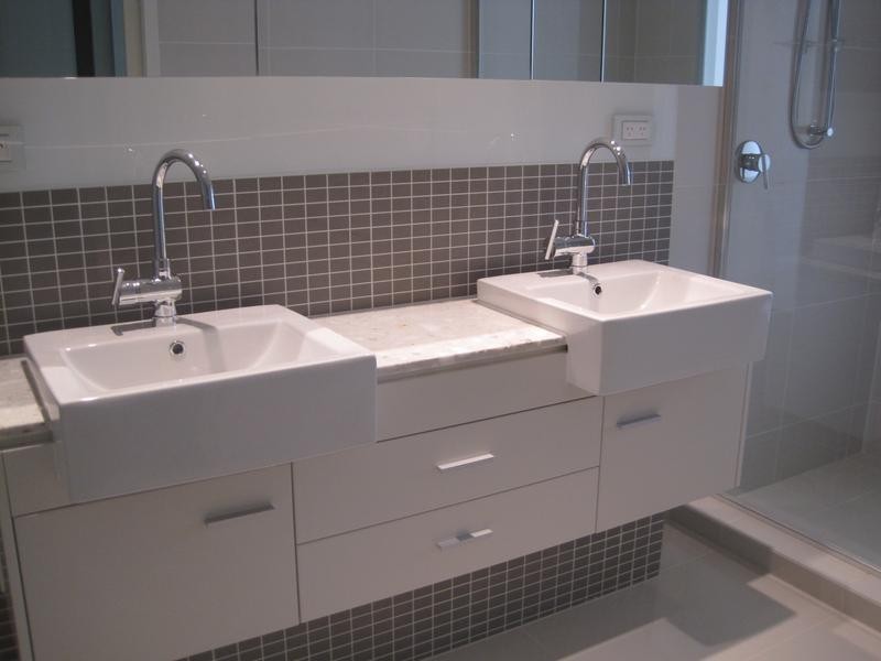 120 Surf Parade, Broadbeach QLD 4218