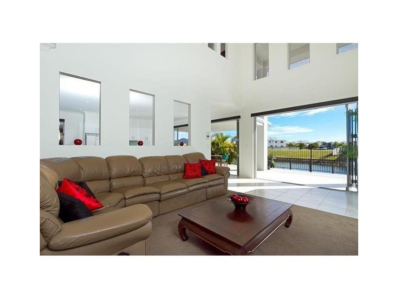 17 Southaven Drive, Helensvale QLD 4212