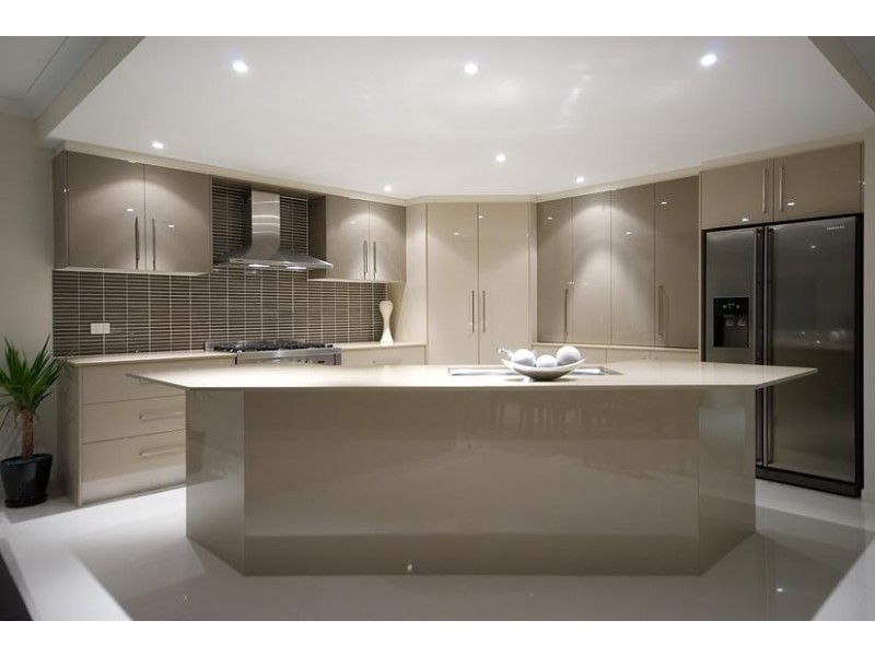 29 Rhodium Crescent, Hope Island QLD 4212