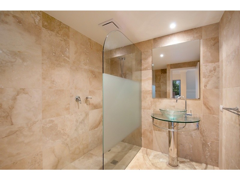 1/10 to 12 Ray Street, Runaway Bay QLD 4216