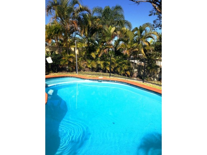 12 Verdichio Avenue, Mermaid Waters QLD 4218