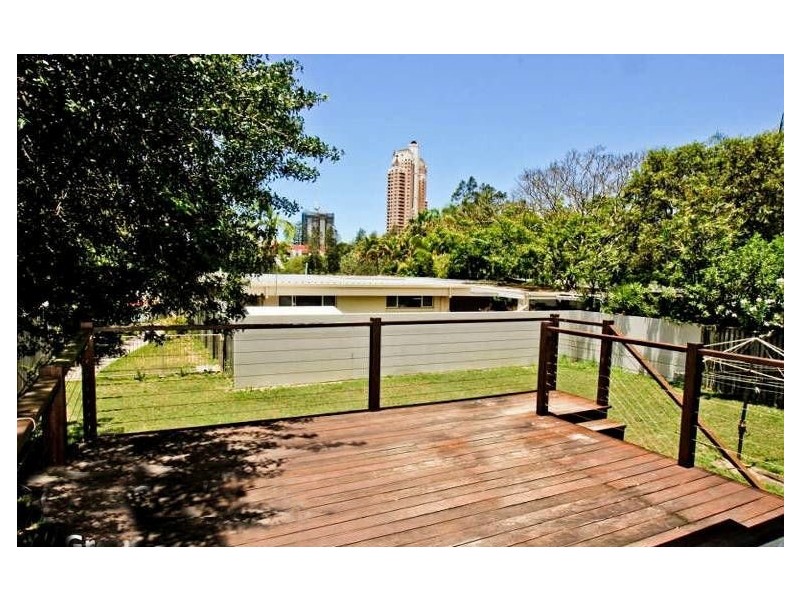 40 Karina Crescent, Broadbeach Waters QLD 4218