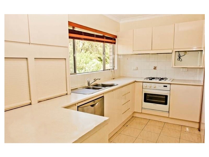 40 Karina Crescent, Broadbeach Waters QLD 4218