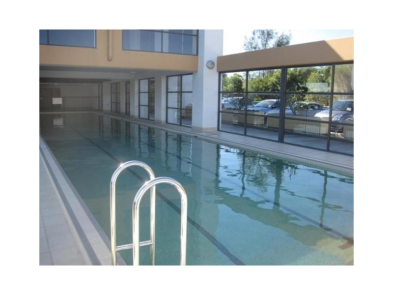 25 Lake Orr Drive, Varsity Lakes QLD 4227