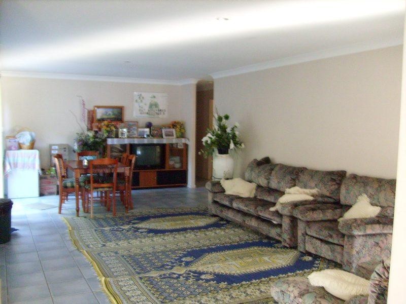 118 Benowa Road, Southport QLD 4215