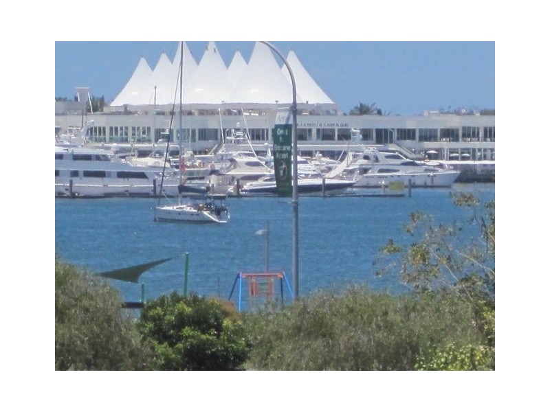 28 Marine Parade, Southport QLD 4215