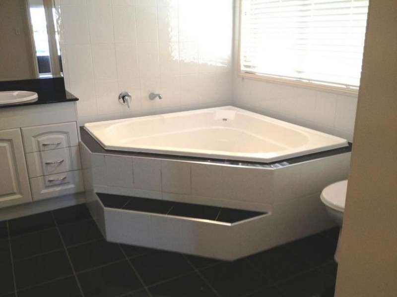 Paradise Point QLD 4216